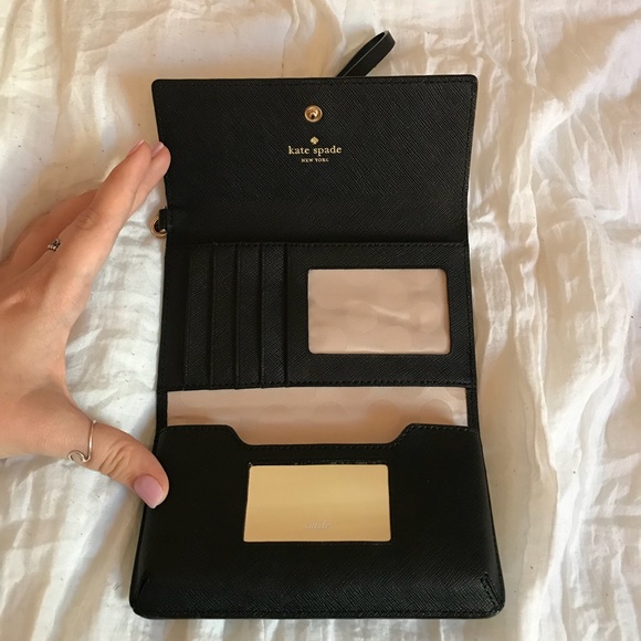 KATE SPADE Black Folding Wristlet - Picture 3 of 3